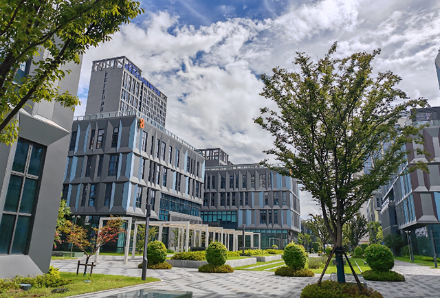 盐城工业地产投资新蓝海——新能源产业园区崛起